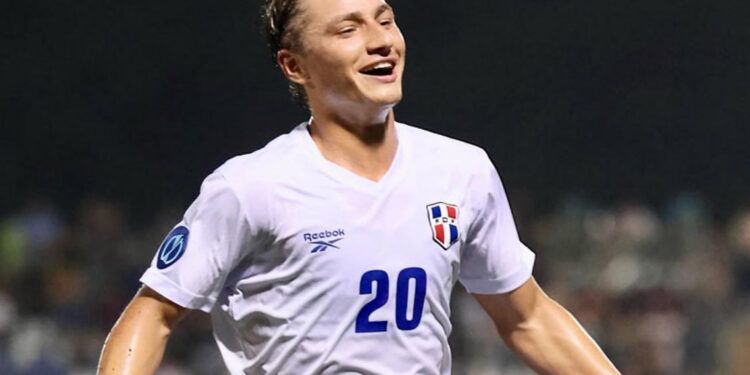 República Dominicana remonta y vence 2-1 a Nicaragua