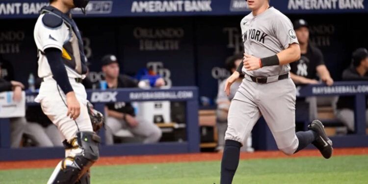 Rice impulsa a Yankees en triunfo sobre Rays
