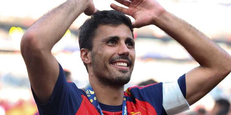 Rodri ficha por el Barcelona hasta 2030