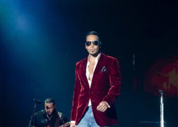 Romeo Santos y Karol G brillan en premios ASCAP