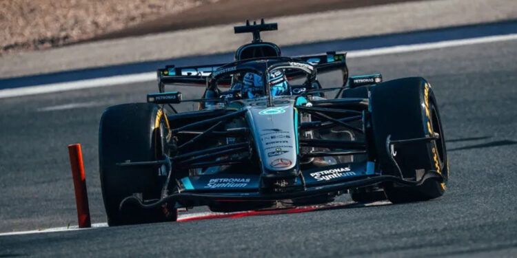 Russell gana en Austria y Verstappen acecha