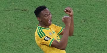 Sudáfrica avanza por primera vez a octavos del Mundial