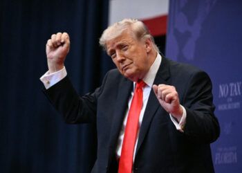 Trump tiene excelente salud, pero debe bajar peso