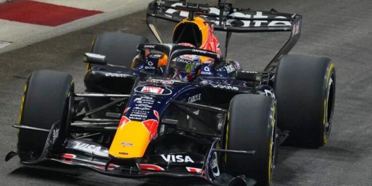 Verstappen gana el sprint tras accidente de Russell