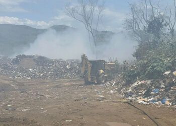 Vertedero de Sabana Iglesia vuelve a incendiarse