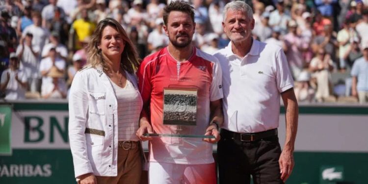 Wawrinka se despide de Roland Garros con emoción