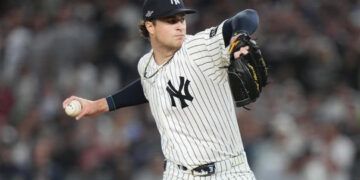 Yankees aplastan 9-0 a Medias Rojas con gran noche de Rice