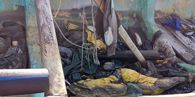 A un año del naufragio, migrantes africanos siguen sin identidad ni repatriación
