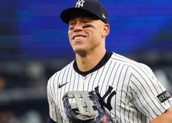Aaron Judge vuelve al jardín derecho con los Yankees