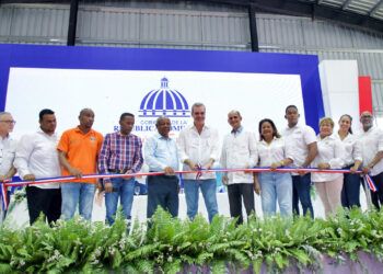 Abinader anuncia nuevas obras para Santo Domingo Norte durante visita a Villa Mella