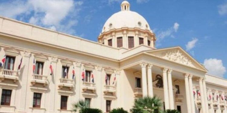 Abinader aprueba reglamento de Ley de Ordenamiento Territorial