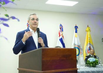 Abinader destaca transformación imparable de la Policía Nacional