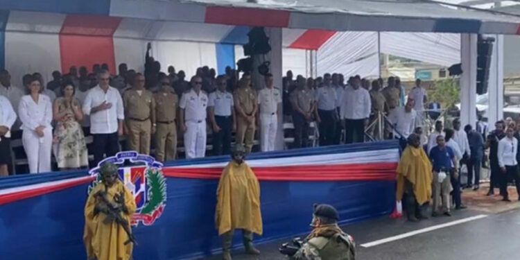 Abinader encabeza actos por el Día de la Constitución en San Cristóbal