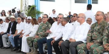 Abinader inaugura nuevas instalaciones militares en Dajabón
