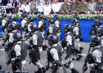 Abinader lidera homenaje a Duarte en 211° Aniversario