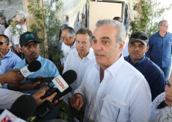 Abinader: “No se tocará el Jardín Botánico” y critica protestas sin conocer proyecto
