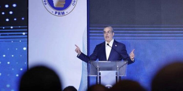 Abinader promete impulsar reformas legislativas en agosto