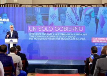 Abinader propondrá aumento del salario mínimo privado en un 20 %