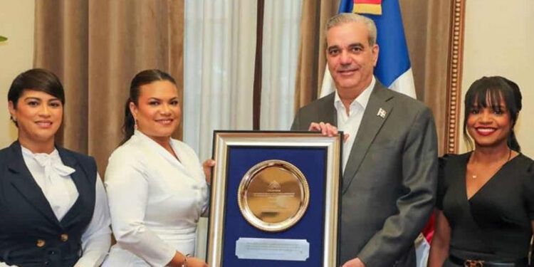 Abinader respalda creación del Museo del Turismo Dominicano