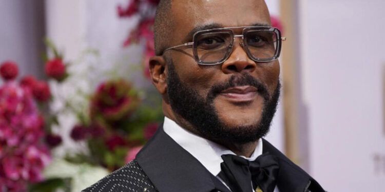 Acusador de Tyler Perry envió mensajes tras presunta agresión