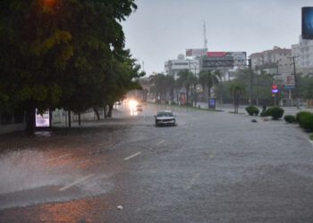 Aguaceros y tormentas eléctricas este lunes por vaguada