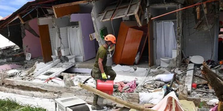 Al menos 69 muertos tras terremoto de magnitud 6,9 en Filipinas