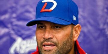 Albert Pujols presenta cuerpo de coaches para el Clásico 2026