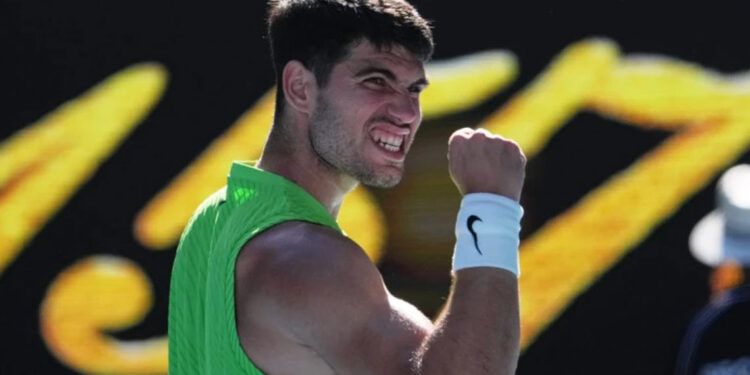 Alcaraz, Sabalenka y Gauff avanzan en el Abierto de Australia