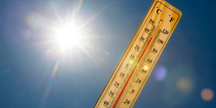 Altas temperaturas y aguaceros este sábado en RD
