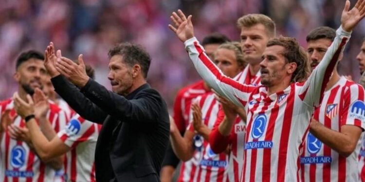 Álvarez marca doblete y Atlético vence 5-2 al Real Madrid