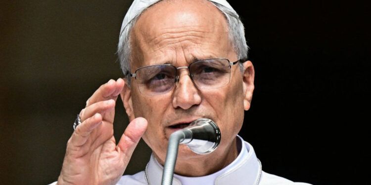 Ángelus papal regresa a Castel Gandolfo tras años de ausencia