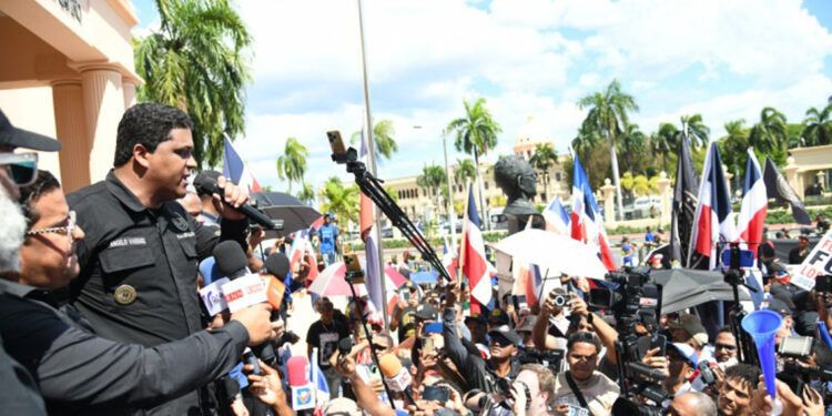 Antigua Orden Dominicana convoca protesta en el CONEP por la soberanía