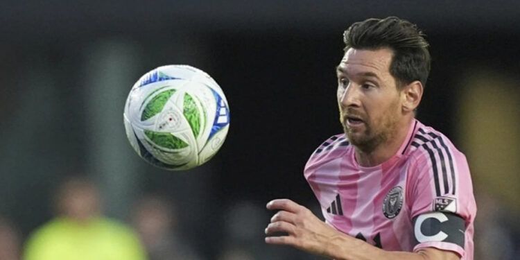 Argentina inicia eliminatorias con Messi y nuevos talentos
