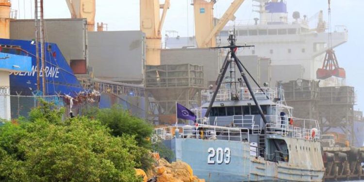 Armada cuenta con el patrullero ‘Tortuguero’ en la bahía de Manzanillo