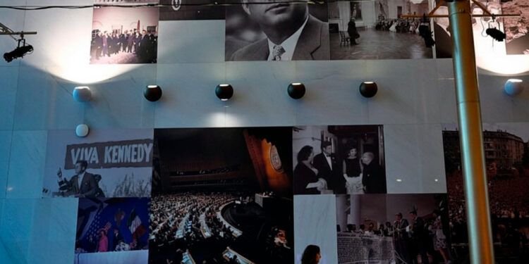Artistas cancelan funciones tras renombre del Kennedy Center
