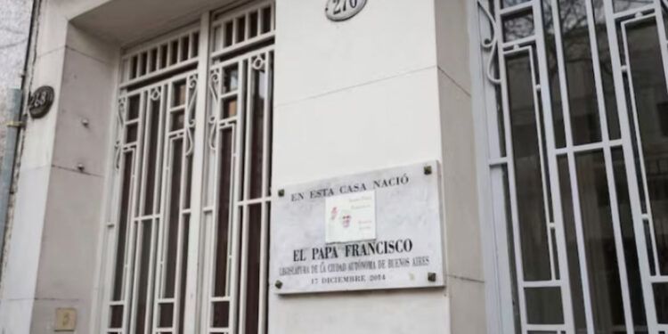 Así es la casa donde nació el papa Francisco en Buenos Aires