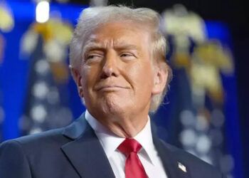 Ataque de Israel a Irán desafía la promesa de Trump de evitar guerras
