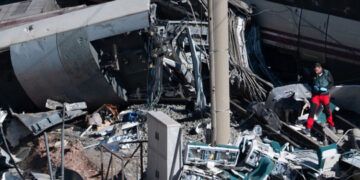 Aumenta a 43 los muertos en el accidente ferroviario de Adamuz
