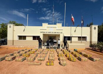 Autoridades incautan 1.5 toneladas de cocaína en Pedernales