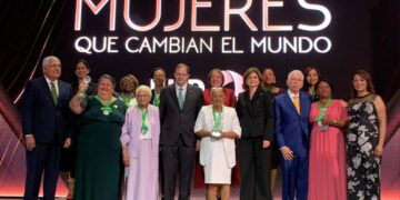 Banco BHD premia a mujeres que impulsan cambios en la sociedad