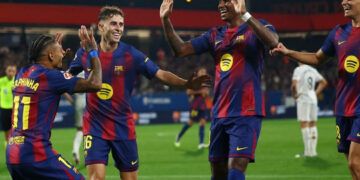 Barcelona golea 6-0 al Valencia con tres dobletes en el Johan Cruyff