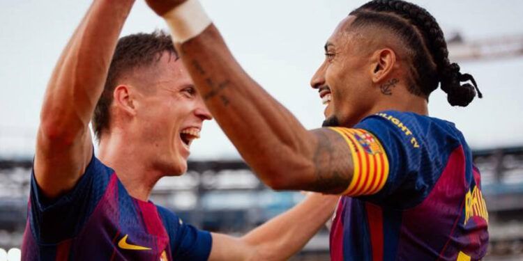 Barcelona remonta y vence 3-1 al Alavés para asumir liderato provisional en LaLiga