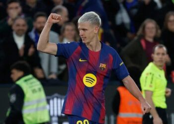 Barcelona vence al Oviedo y recupera el liderato de La Liga