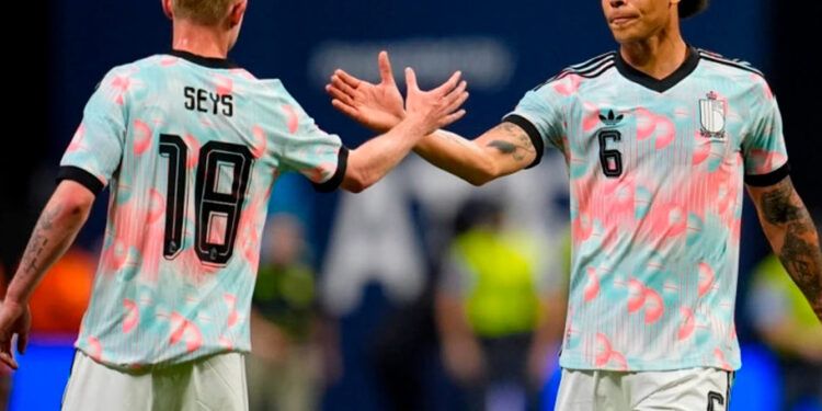 Bélgica golea a EEUU y expone su defensa rumbo al Mundial