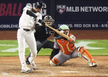 Bellinger da grand slam y Yankees vencen a los Mets