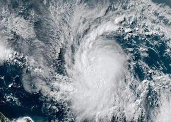 Beryl se convierte en huracán de categoría 3 en el Caribe