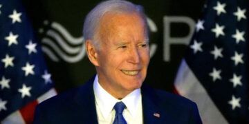 Biden culpa a racismo y sexismo por derrota de Harris