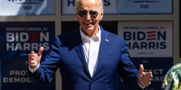 Biden se somete a chequeos médicos verbales dos veces por semana