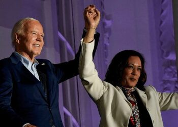 Biden y Harris temen la amenaza de Trump para la democracia