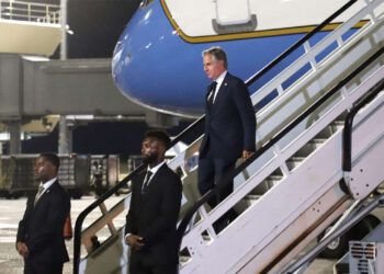 Blinken llega a República Dominicana tras visita a Haití para continuar su agenda